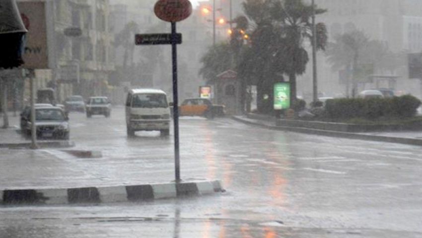 فيديو| أمطار خلال الساعات المقبلة.. وهذا موعد تحسن الأحوال الجوية