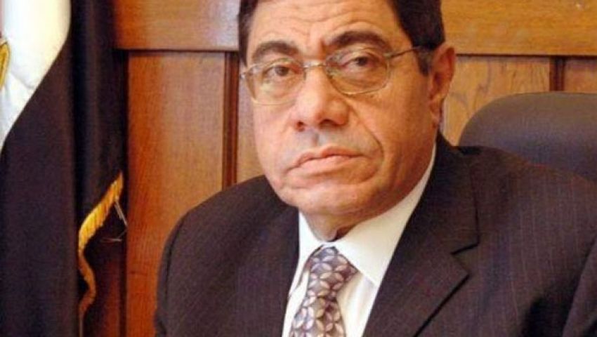 النائب العام يعيد ترتيب العمل بالنيابات