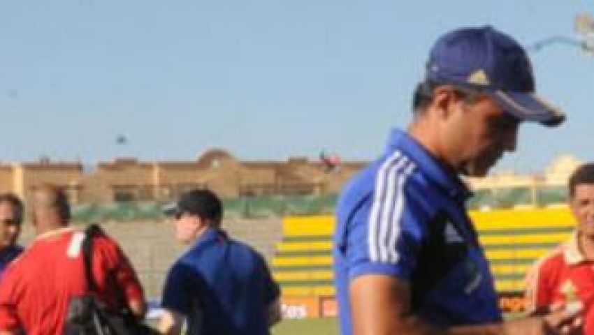 أيوب وأبوالسعود في غرف خلع ملابس الزمالك