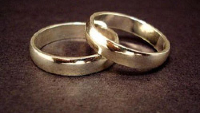 تزوجت صديق ابنها الكترونيا لتراقب أداء ولدها في الجامعة