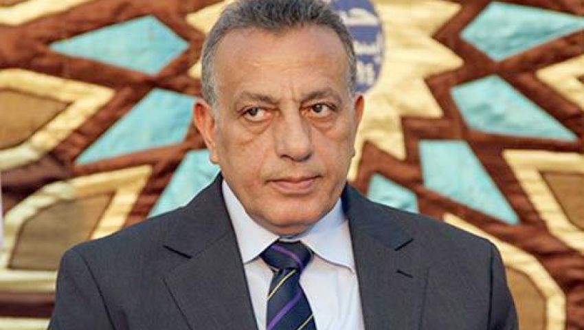 «الدالي» يستبعد مدير مكتب نائب المحافظ وسكرتيره لاتهامهما بالفساد