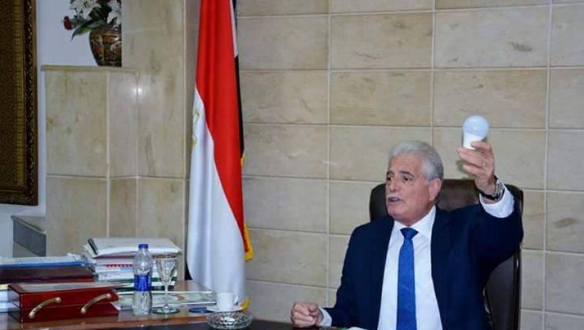 بالصور|محافظ جنوب سيناء يُشيد بمنتجات مديرية التربية والتعليم