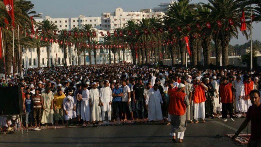 العيد في تونس.. خرجة ودعاء لنصرة الأمة الاسلامية