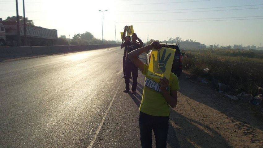 بالصور.. سلاسل بشرية بدمنهور وإيتاي البارود تنديدًا بهجوم سيناء