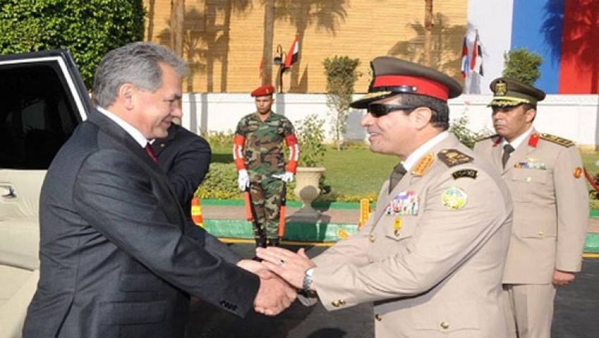 وزيرا الدفاع والخارجية الروسيان يغادران القاهرة