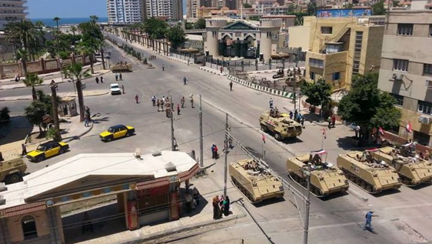 ناشط سياسي بأسيوط: الجيش لا يتحرك إلا بناء على تكليف شعبي