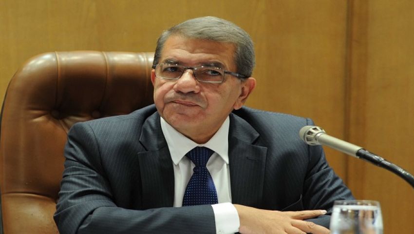 براءة وزير المالية من 7 دعاوى تتهمه بعدم تنفيذه أحكام قضائية