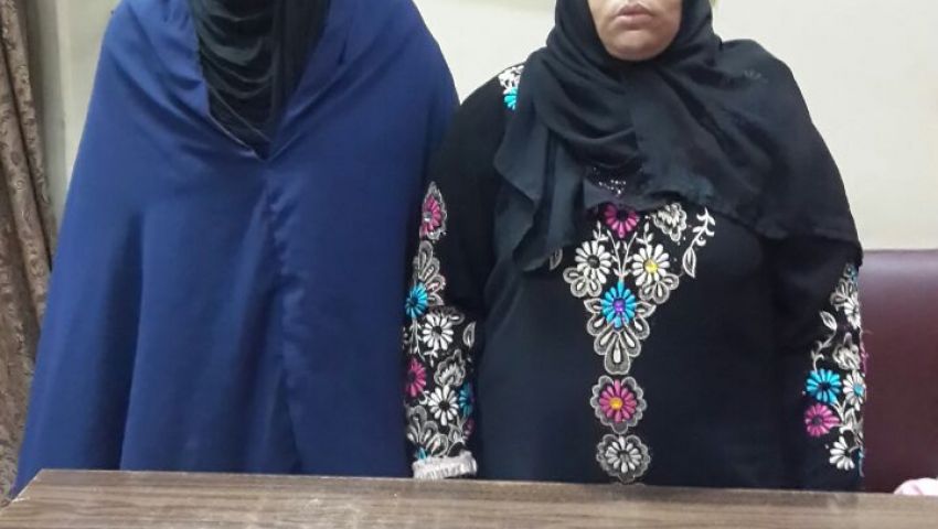 ضبط تشكيل نسائي تخصص في سرقة المواطنين بقنا