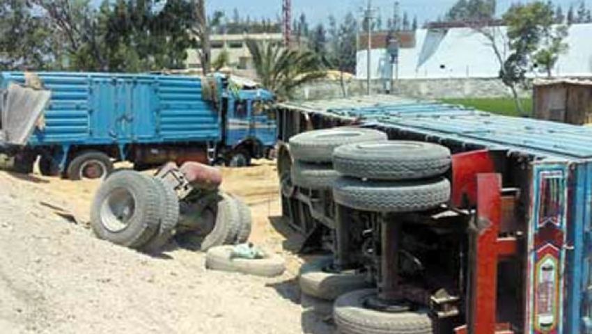 بالأسماء.. مصرع سيدة وإصابة 9 في حادث بالمنيا