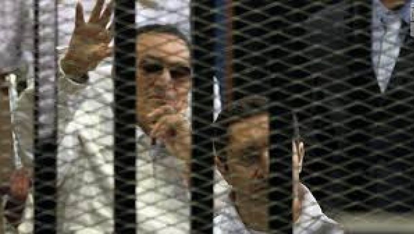 بالفيديو..مواطنون يتمنون إعدام مبارك.. وآخرون: ولا يوم من أيامه