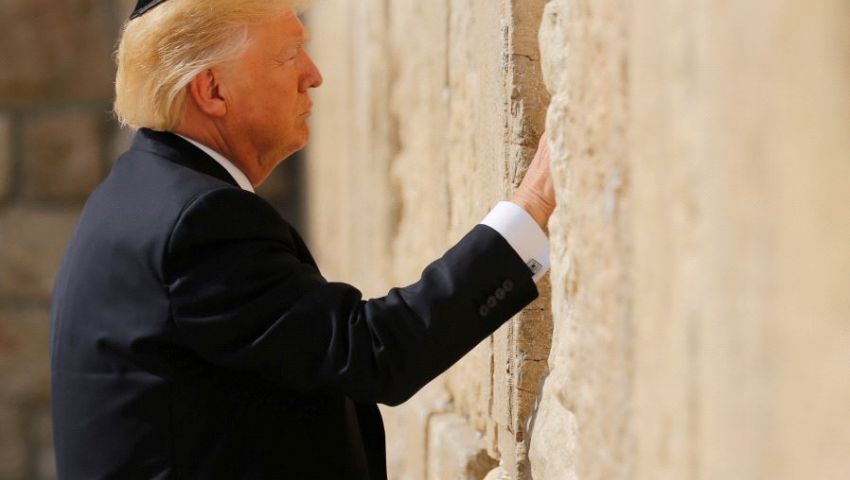 نيويورك تايمز: بإعلان القدس عاصمة إسرائيل.. ترامب يعزل أمريكا