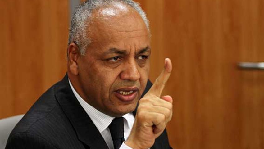 فيديو..بكري: ثوار يناير هتكوا عرض الدولة  !