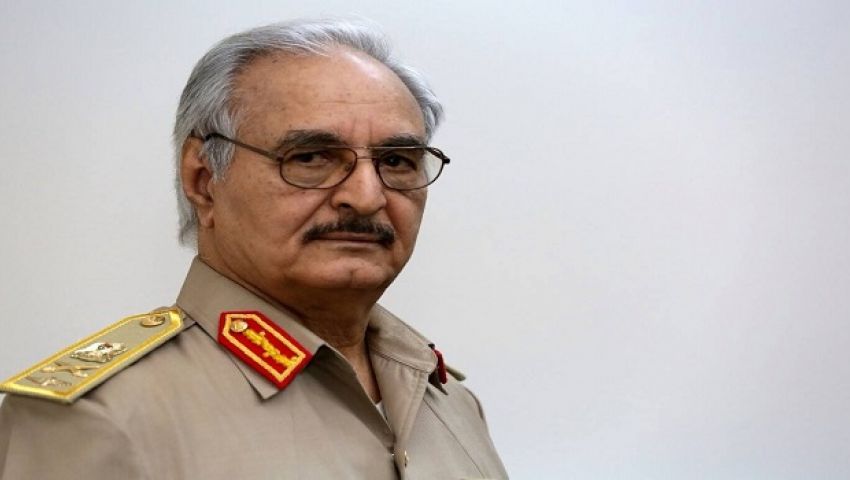 المبعوث الخاص إلى ليبيا يزور حفتر في مكتبه
