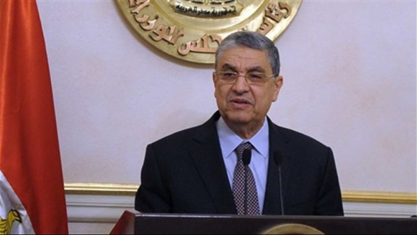 صرف حافز للعاملين في شمال القاهرة للكهرباء