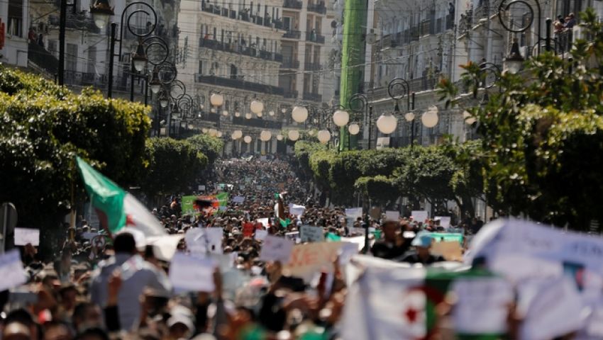 بوتفليقة عاد.. بدأ العد التنازلي لحسم مصير ترشحه للعهدة الخامسة