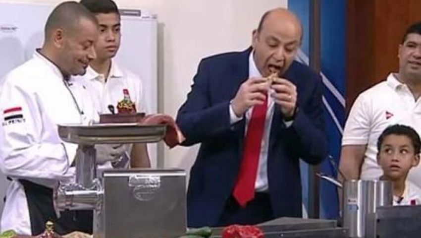شاهد.. متصل للإعلاميين: اتقوا الله فينا على الطلاق بنام من غير عشا