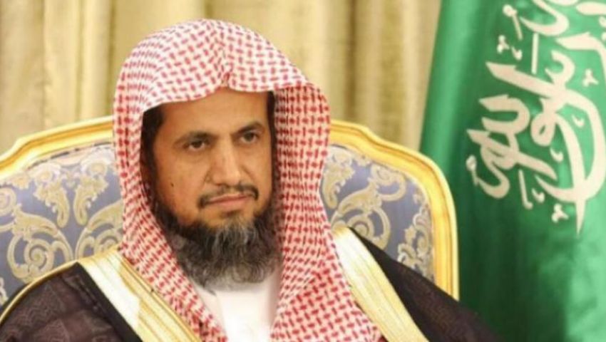 مكافحة الفساد السعودية توقف حسابات 376 من المتهمين