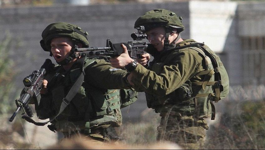 الاحتلال يفرق مسيرة فلسطينية في بيت لحم.. ويصيب العشرات