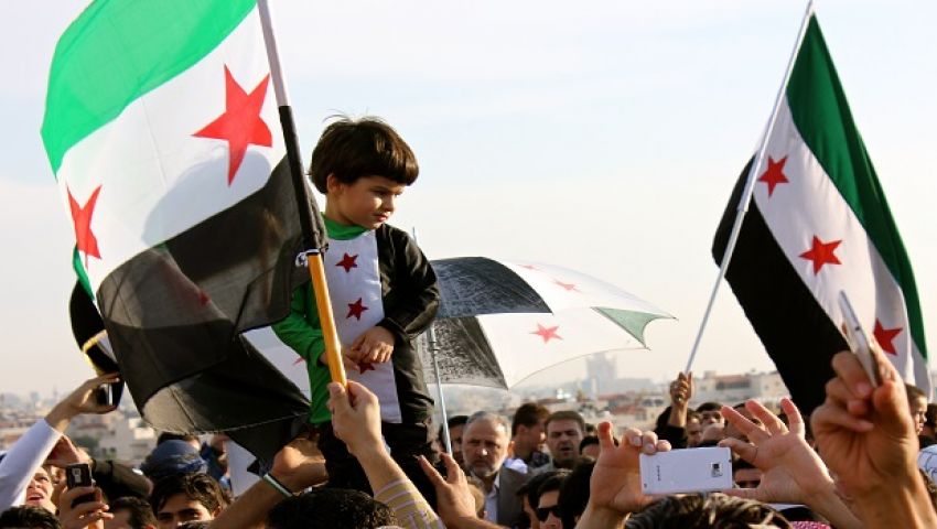 سوريون يتظاهرون: ثورة جمعتنا وأهواءٌ وتنازعٌ فرّقنا