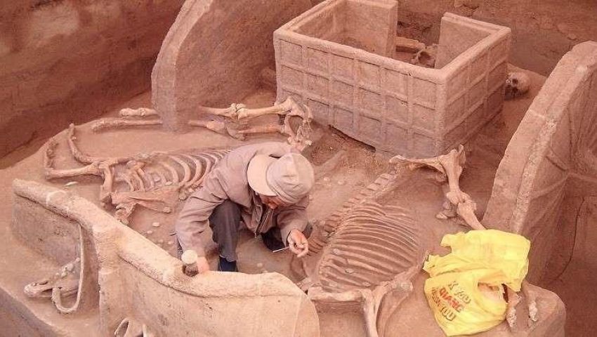 اكتشافات في الصين| مقبرة تعود إلى 2000 عام.. ولوحة حجرية من عهد الإمبراطور مينج