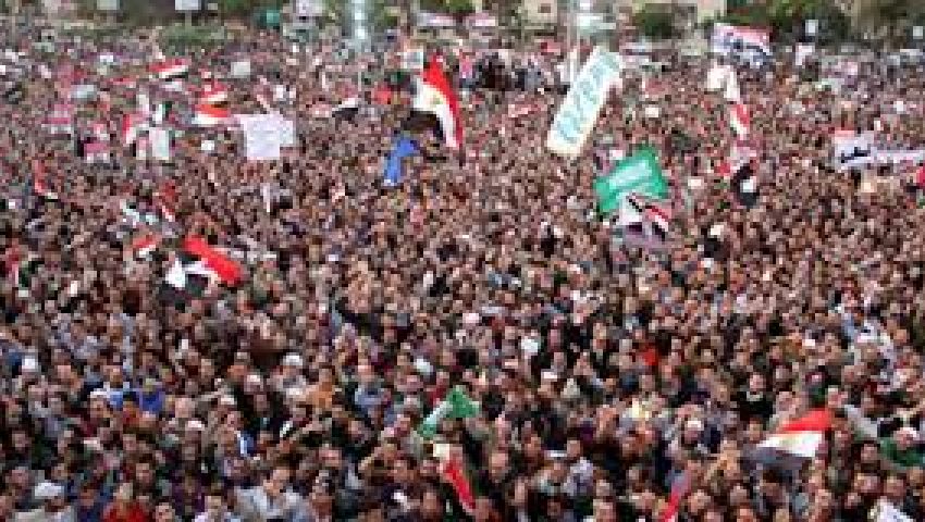 السلفيون يزيدون من ضخامة المظاهرات المؤيدة للرئيس