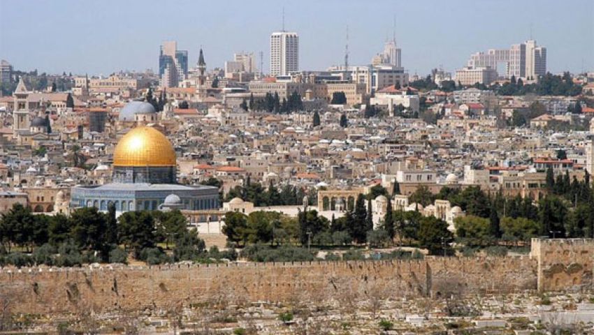 الاحتلال الإسرائيلي يمنع مسيرة فلسطينية إلى القدس