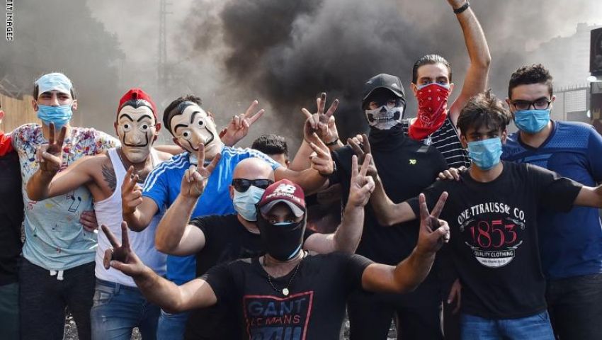 احتجاجات لبنان.. نصر الله يتوعد ومتظاهرون يكسرون المحرمات