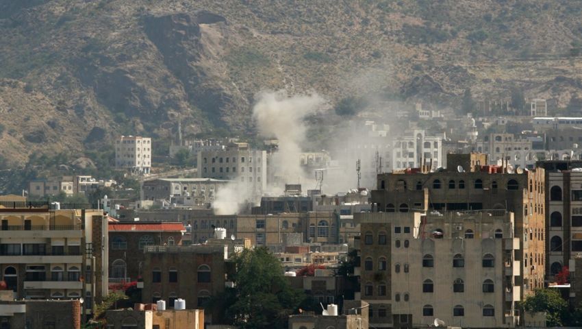 مقتل 11 شخصا في قصف ومعارك بمدينة تعز اليمنية