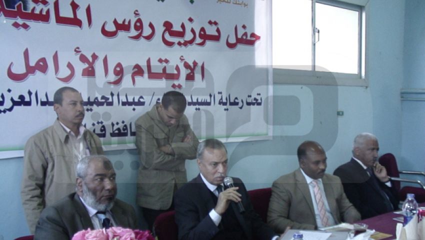 الأورمان: توزيع 100 رأس ماشية على الأيتام بقنا