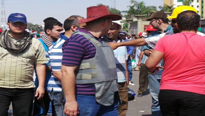لجان ردع لحماية متظاهري رابعة