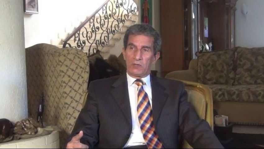 مرزوق يتنازل عن ترشحه للرئاسة لصالح خالد علي