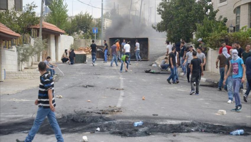 إصابات 10 فلسطينيين في اشتباكات مع قوات الاحتلال 