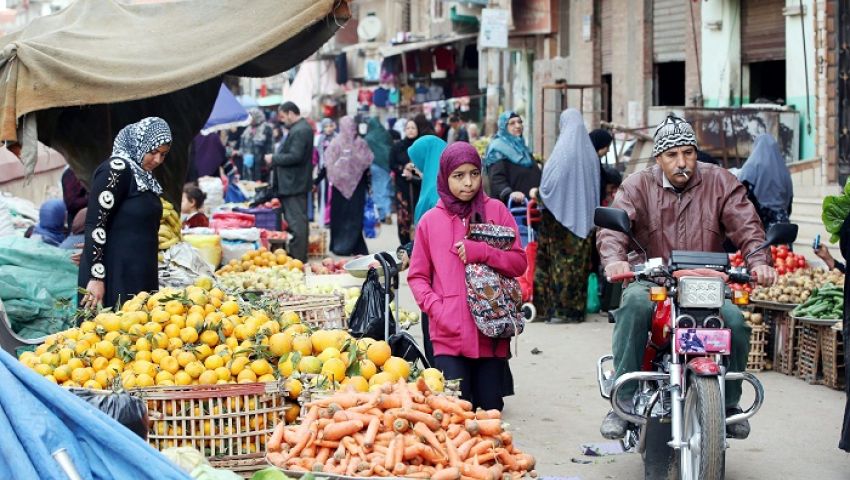 فيديو| هتشتري بكام إنهاردة.. أسعار الخضروات والفاكهة الخميس 4-4-2019