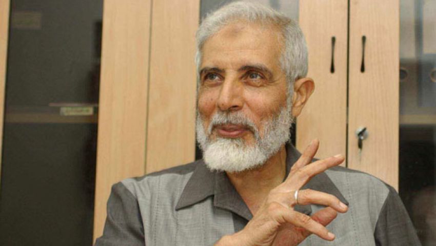 محمود عزت هل ينجح في الحفاظ على الإخوان من الانشقاقات؟