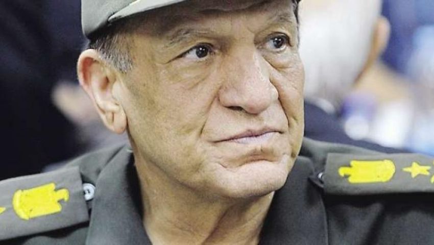 صحفي إسباني: عنان أكثر ليبرالية من السيسي