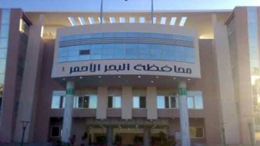 مؤيدو الرئيس المعزول يخلون مبنى المحافظة بالعريش