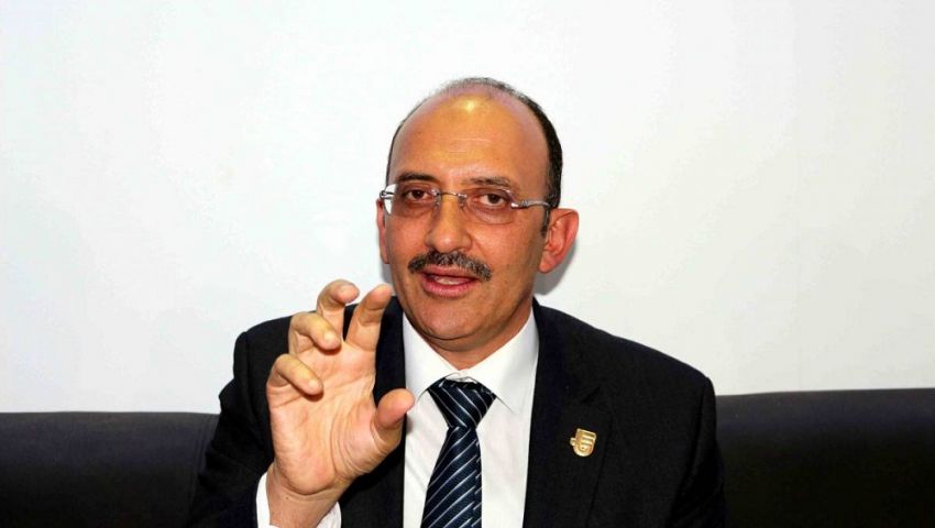 علاء فكري ردًا على ندرة الأراضي: الدولة تحتكرها