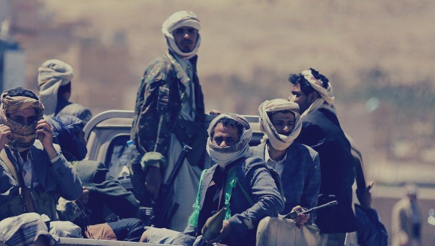 اليمن.. المقاومة الشعبية تأسر 17 حوثيًّا غربي تعز