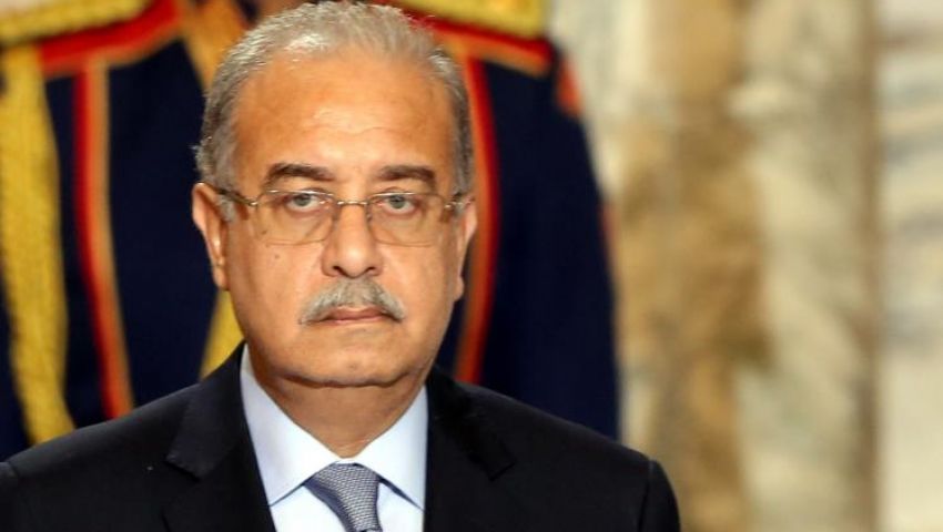 بلاغ للنائب العام يتهم رئيس الوزراء بـ «ضرب الاقتصاد»