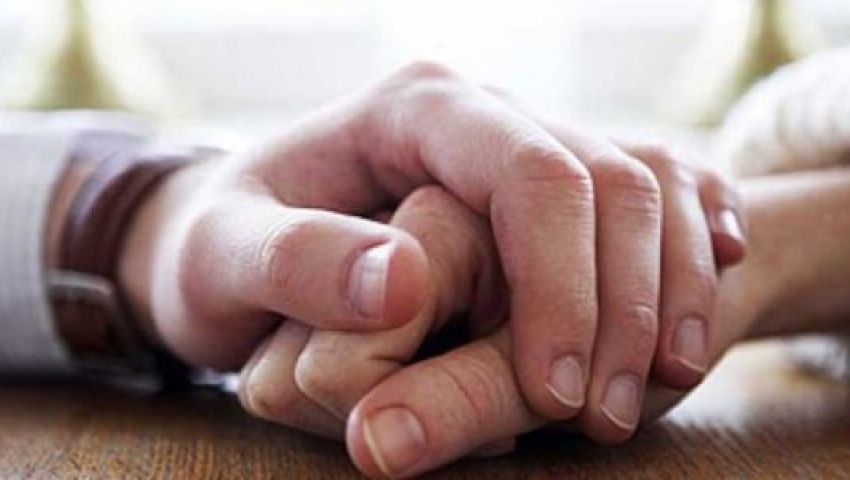 5 علامات تدل على أن زوجك لا يمكنه العيش بدونك