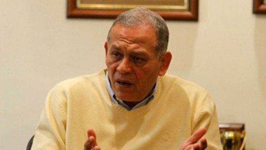 السادات يطالب البرلمان بلجنة لتقييم مناجم الذهب