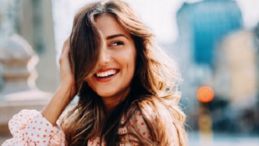 روتينك اليومي للعناية بالبشرة الدهنية والجافة والمختلطة