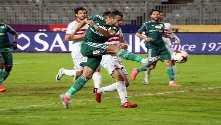 المصري والزمالك.. مواجهة كروية شعارها الأزمات