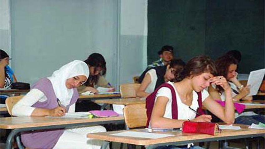 فتح باب الترشح لمراقبة امتحانات الثانوية العامة