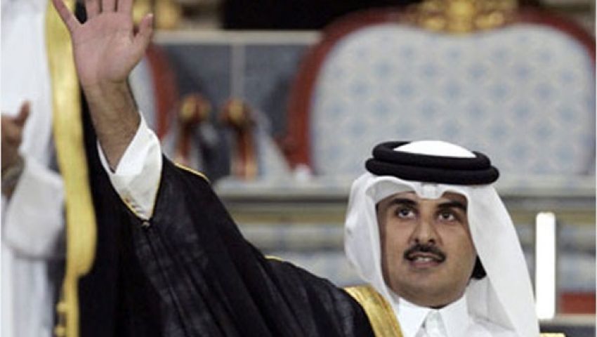 أمير قطر يهنئ الرئيس المصري المؤقت