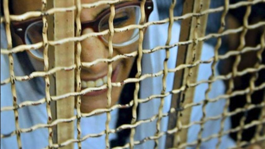 أهداف سويف: مصر تشن حربا على الشباب