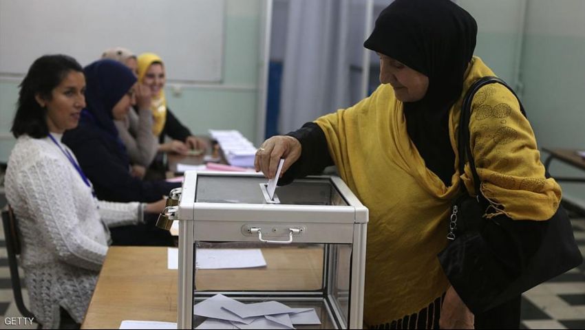وسط عزوف الناخبين.. الجزائريون ينتخبون برلمانا جديدا