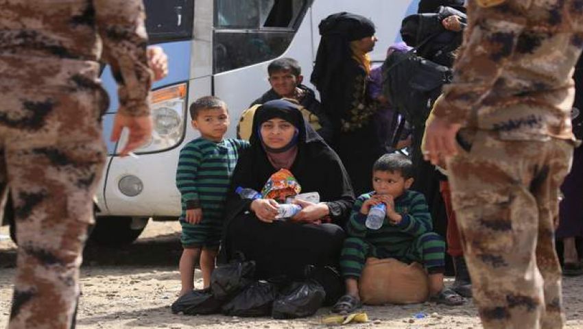 نزوح آلاف العراقيين من الساحل الأيمن للموصل