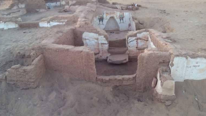 بالصور| تفاصيل اكتشاف مقبرتين رومانيتين في الوادي الجديد