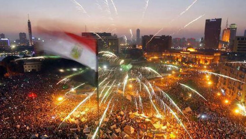 قيادي إخواني: مرسي جاء بالصندوق ولن يخرج إلا به